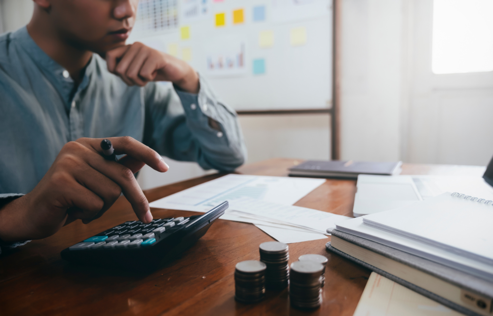 Taxas do financiamento à construção: entenda os custos além dos juros